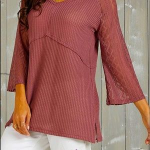 Dusty rose lace sleeve v neck tunic